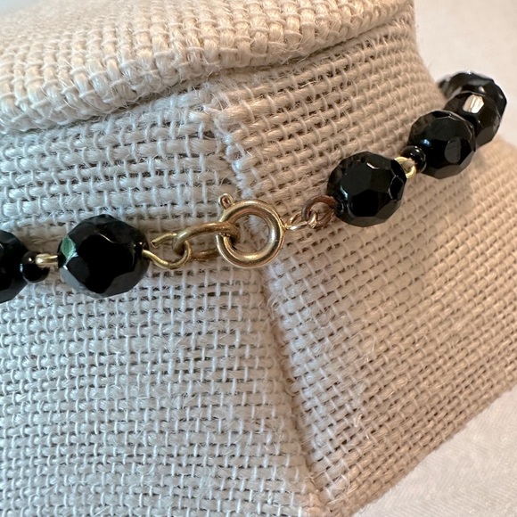 Vintage Jet Black & Emerald Green Faceted Beaded Necklace Lucite - Picture 7 of 12